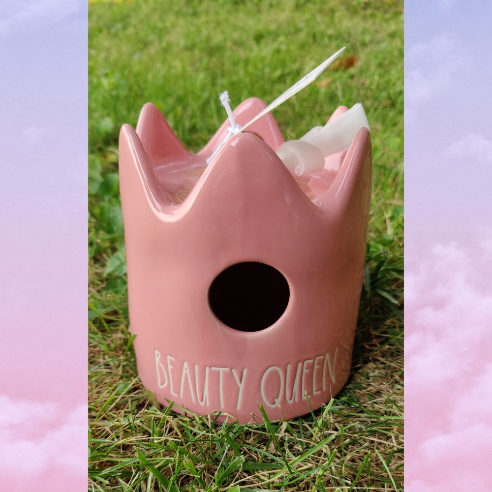 👑Rae Dunn Beauty Queen Birdhouse🕊️
